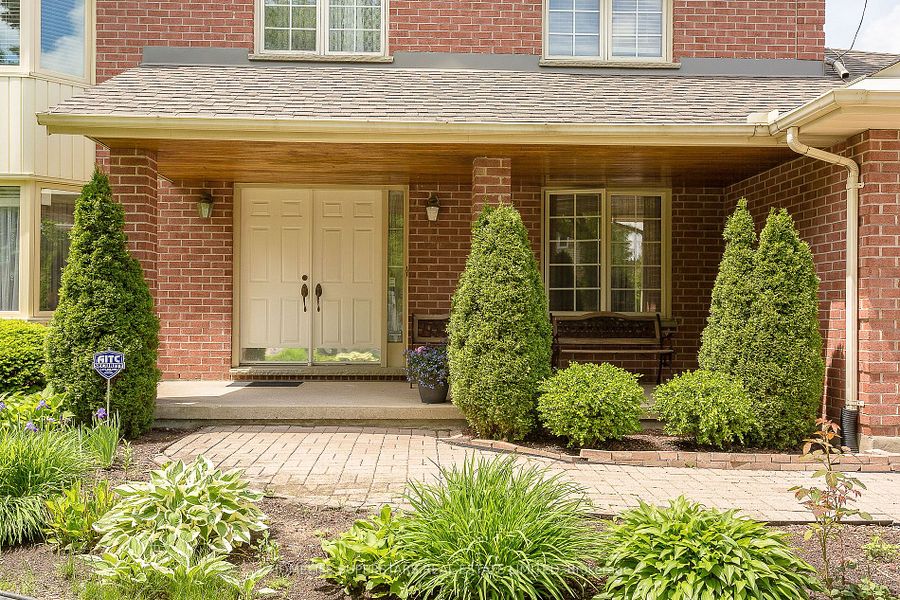 Resale Home, Detached, London, ON preview 5